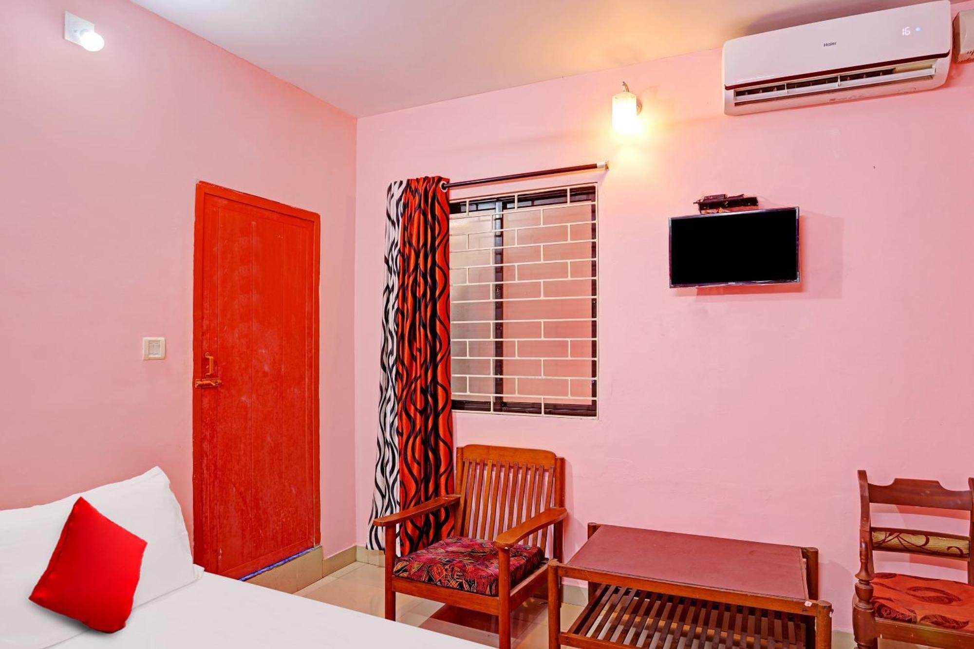 Hotel O Safa Inn Trippapur Екстер'єр фото