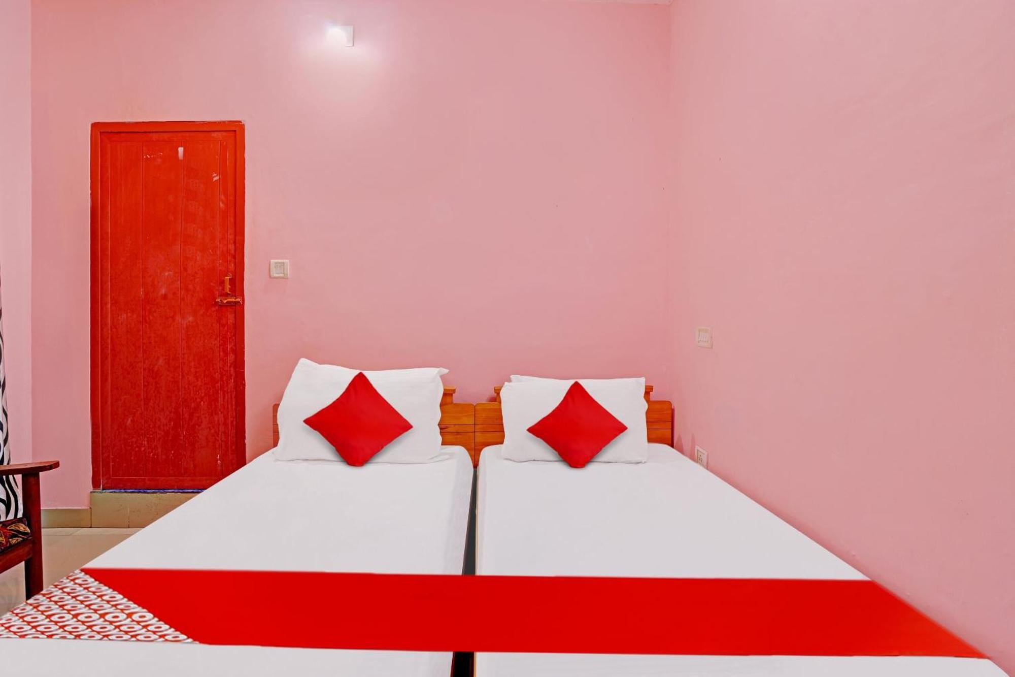 Hotel O Safa Inn Trippapur Екстер'єр фото