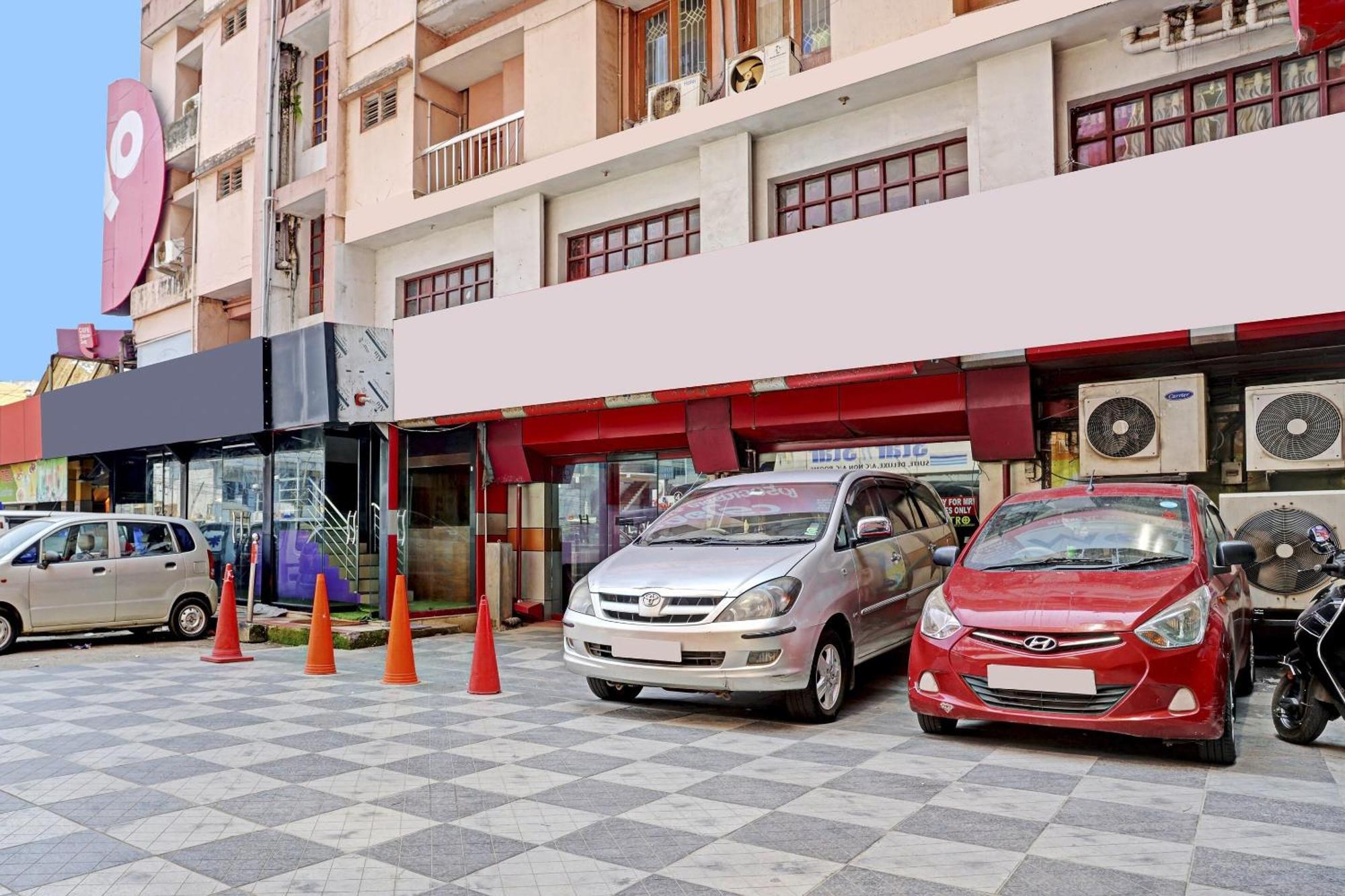 Hotel O Safa Inn Trippapur Екстер'єр фото